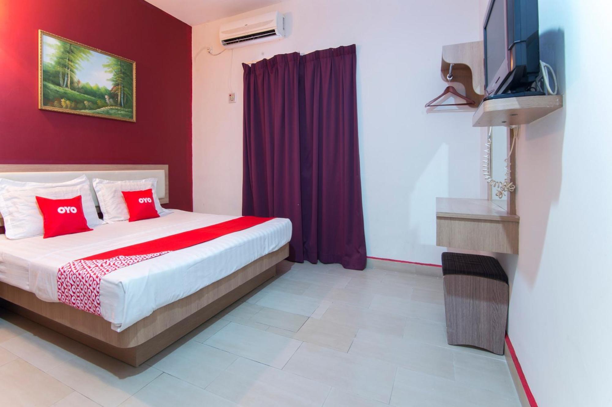 Valley View Hotel Lumut Exterior photo