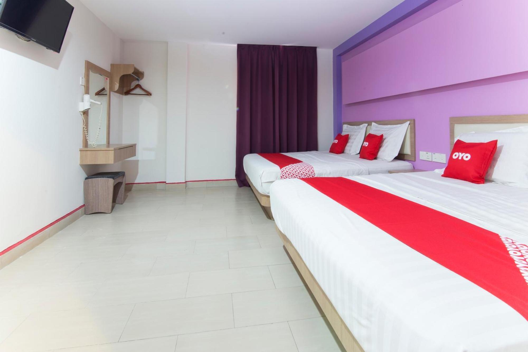 Valley View Hotel Lumut Exterior photo