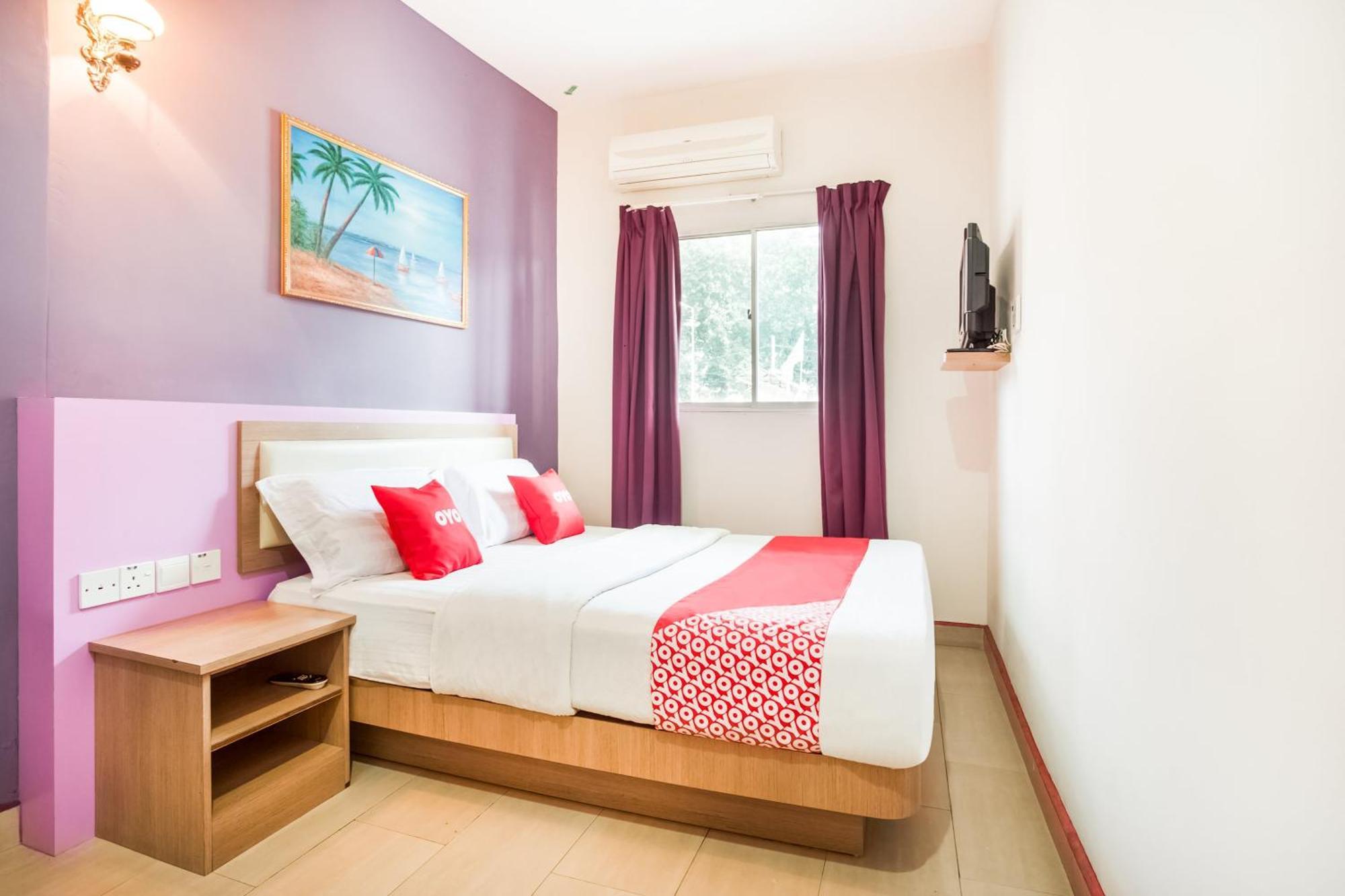 Valley View Hotel Lumut Exterior photo