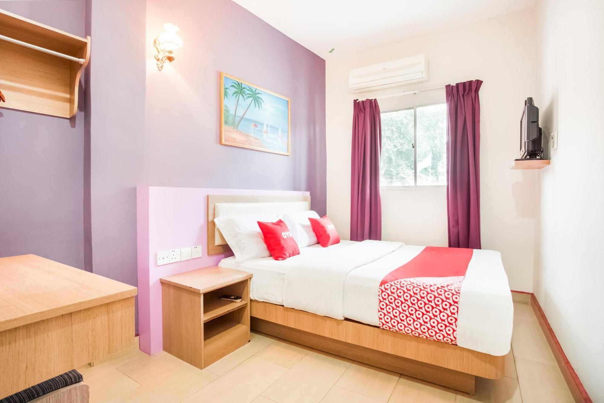 Valley View Hotel Lumut Exterior photo