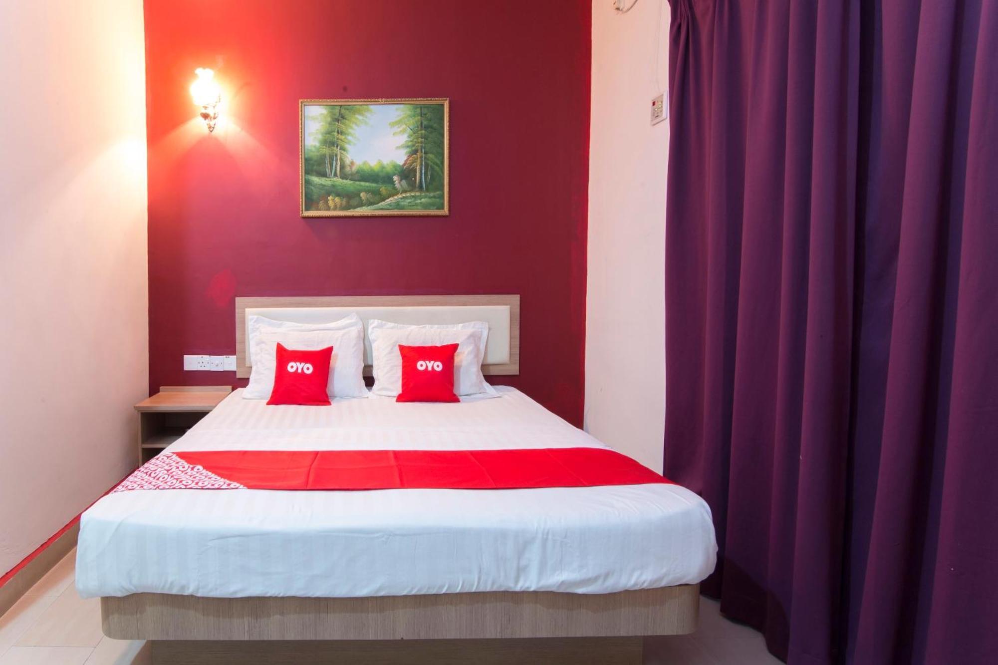 Valley View Hotel Lumut Exterior photo