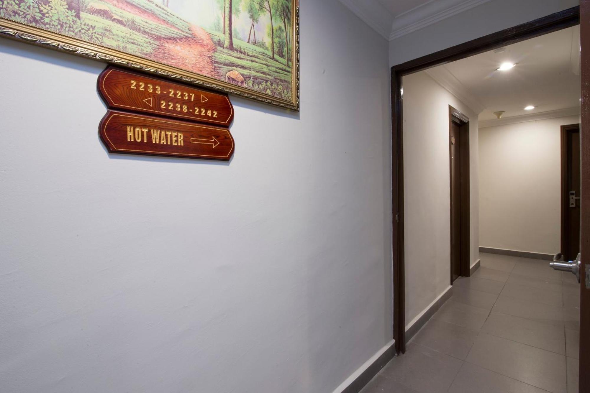 Valley View Hotel Lumut Exterior photo